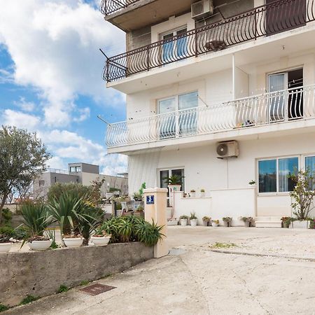 Apartments Sunshine Rays Дуче Экстерьер фото