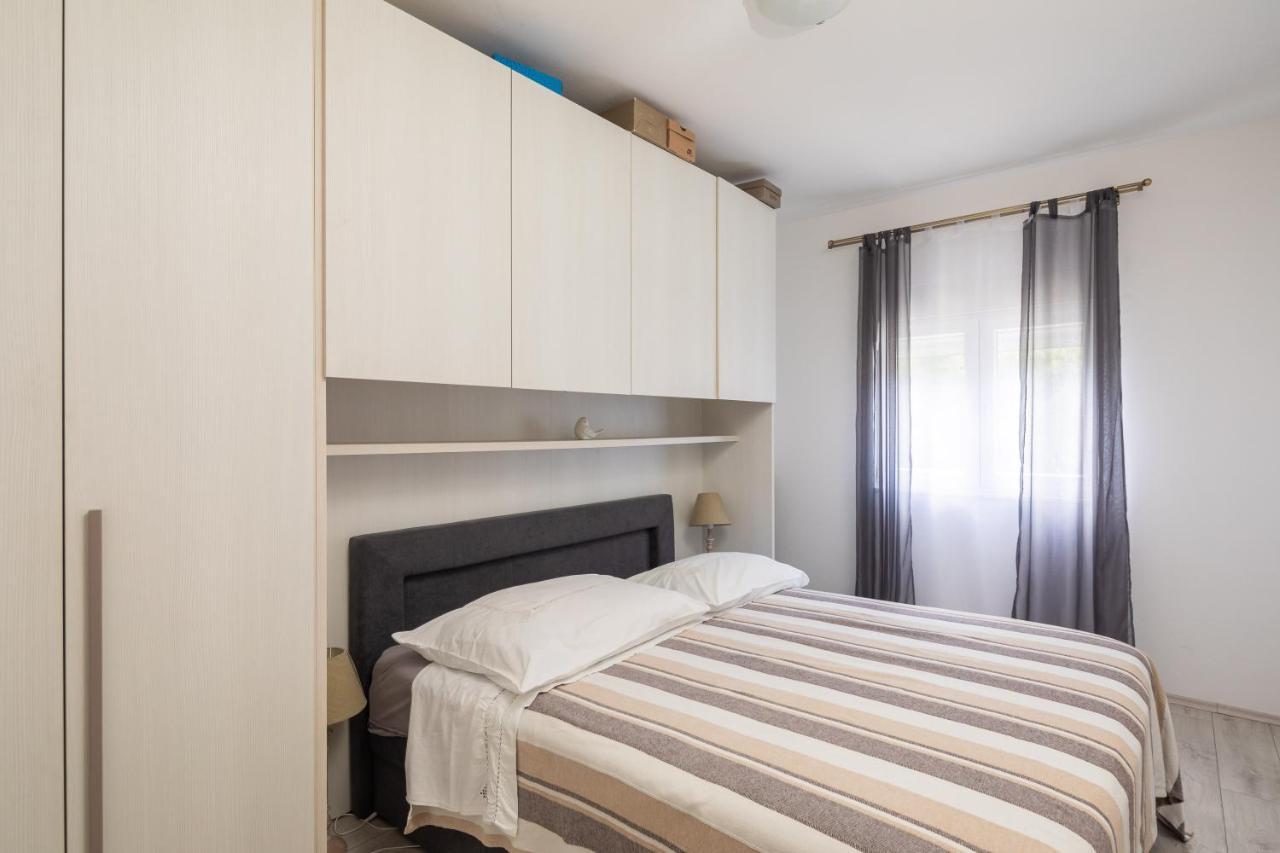 Apartments Sunshine Rays Дуче Экстерьер фото