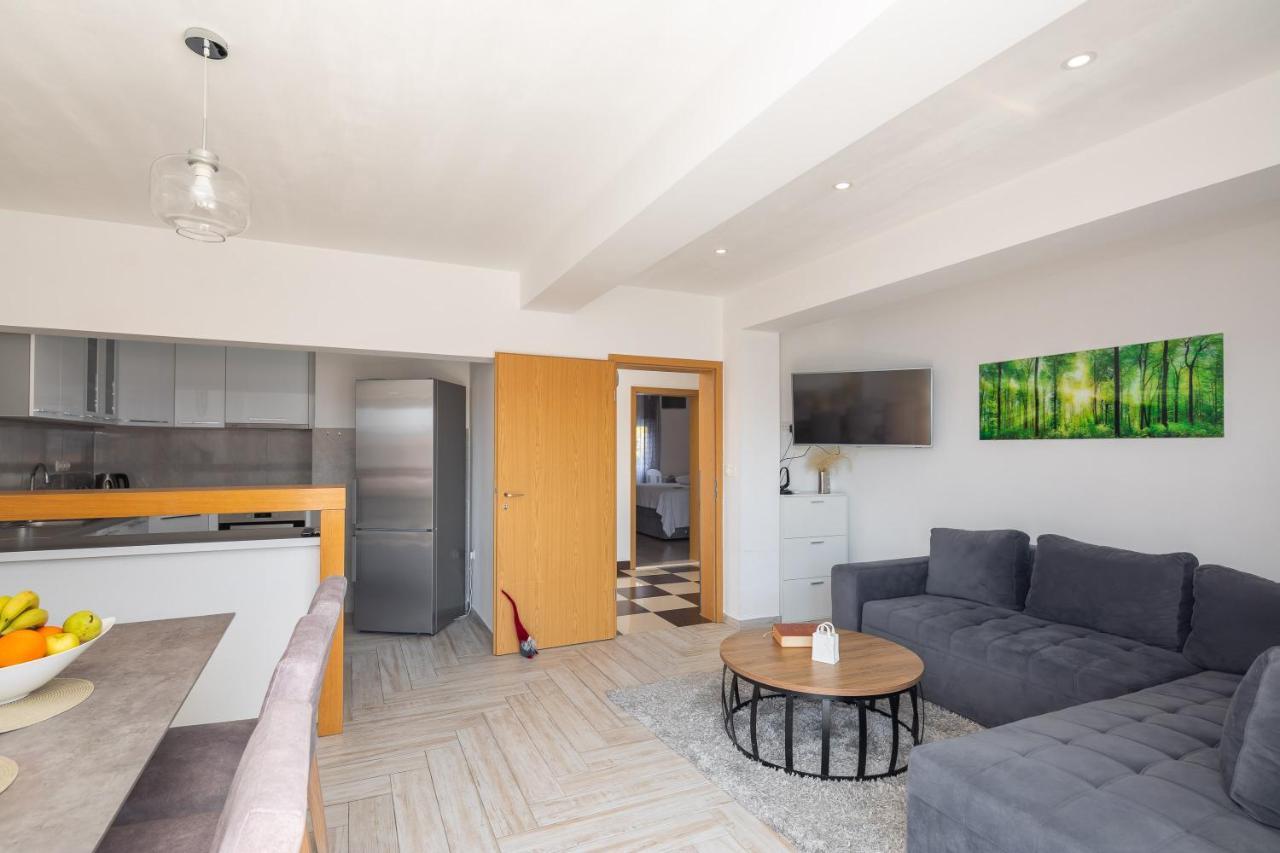 Apartments Sunshine Rays Дуче Экстерьер фото
